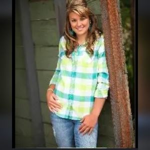 American Eagle Outfitters Button Down Shirt